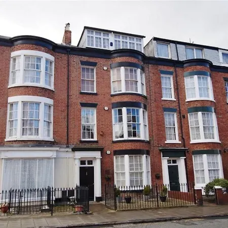 Host & - Marine Sands Apartment Scarborough
